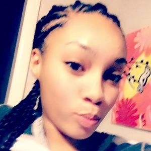 Meet your Posher, Jada